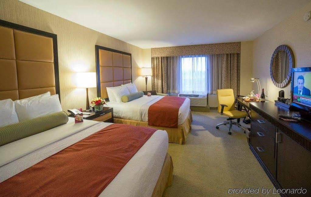 Brandywine Plaza Hotel Claymont Luaran gambar