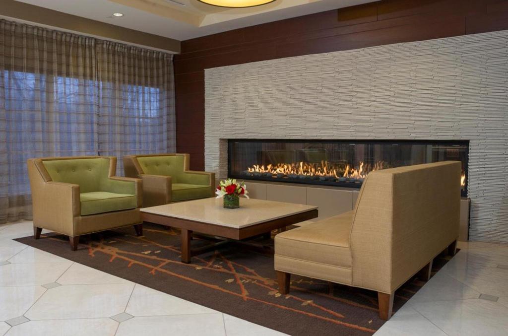 Brandywine Plaza Hotel Claymont Luaran gambar