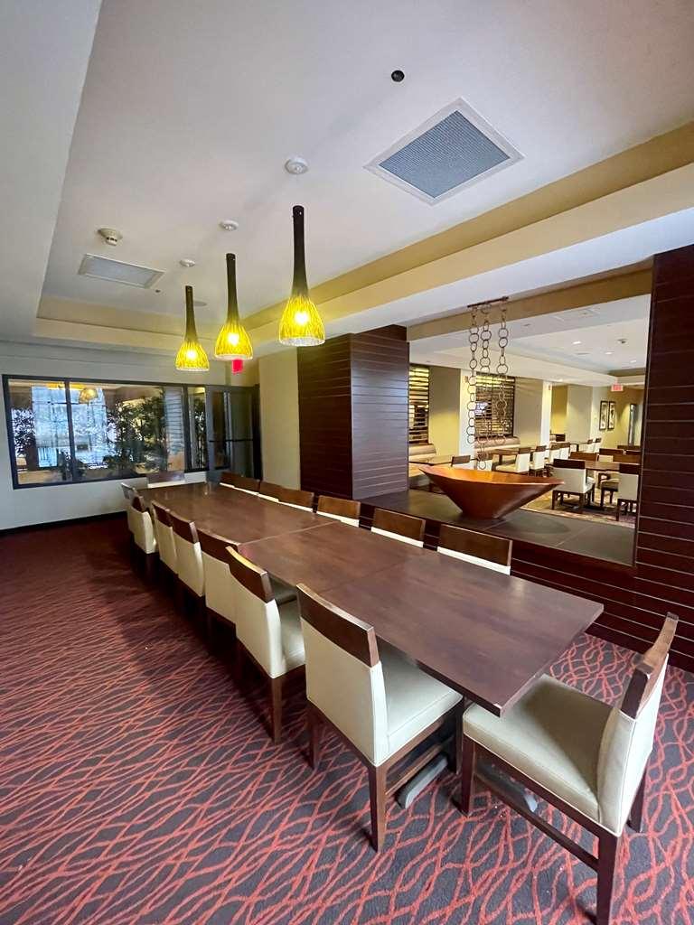Brandywine Plaza Hotel Claymont Restoran gambar